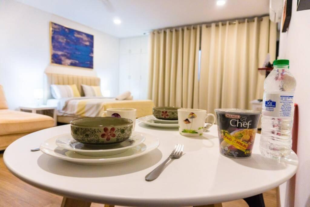Apple Home 2 At Menara Simfoni, King Size Bed, Cheras, Nexflix, Wifi, Parking Seri Kembangan Buitenkant foto