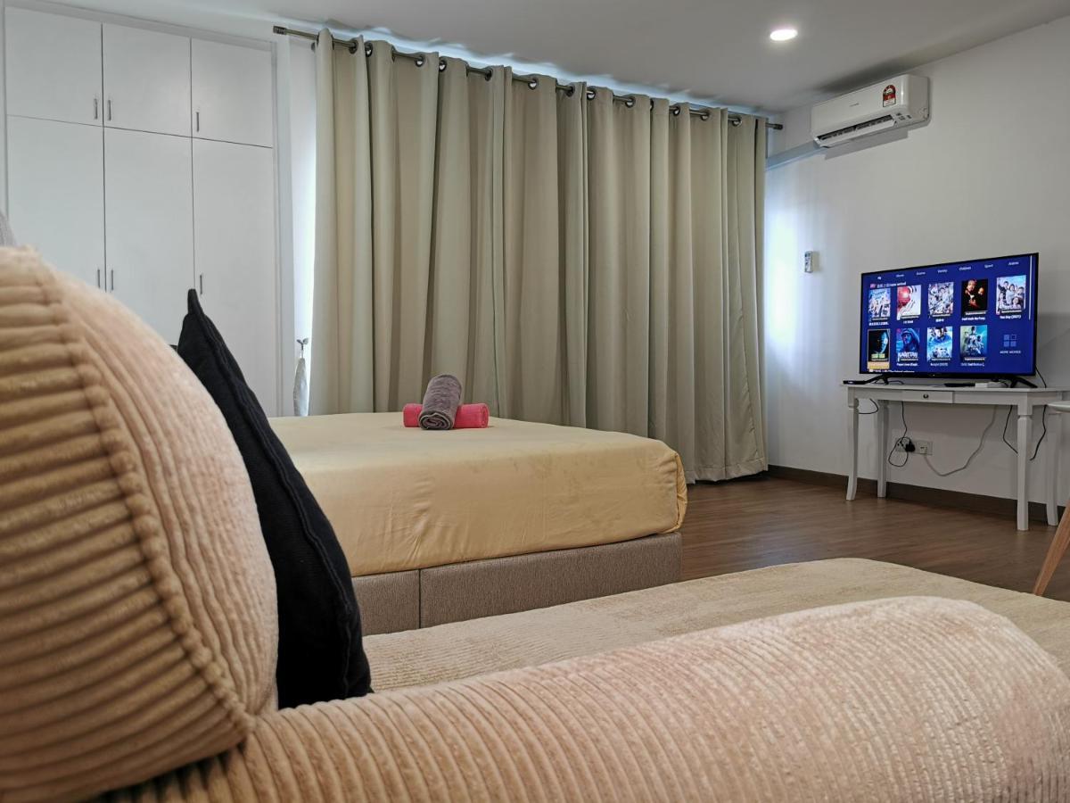 Apple Home 2 At Menara Simfoni, King Size Bed, Cheras, Nexflix, Wifi, Parking Seri Kembangan Buitenkant foto