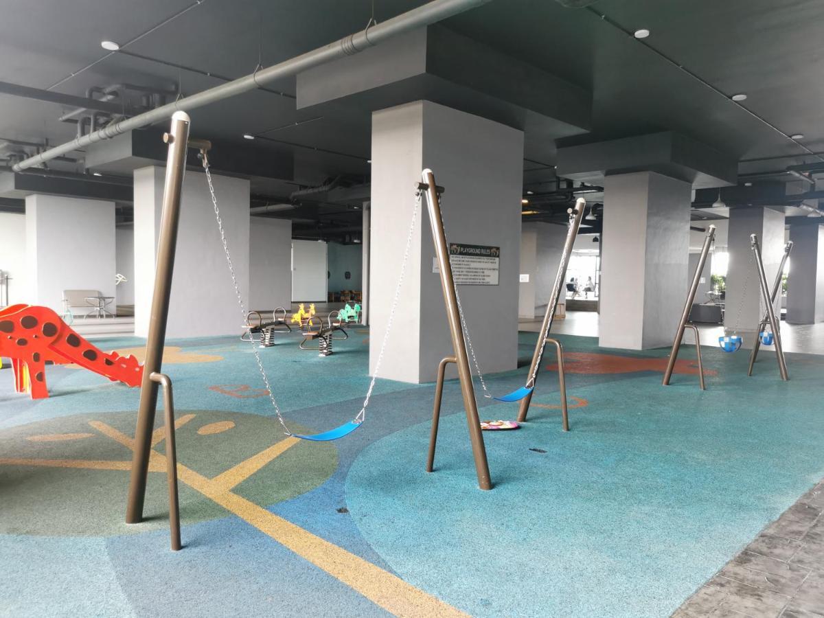 Apple Home 2 At Menara Simfoni, King Size Bed, Cheras, Nexflix, Wifi, Parking Seri Kembangan Buitenkant foto