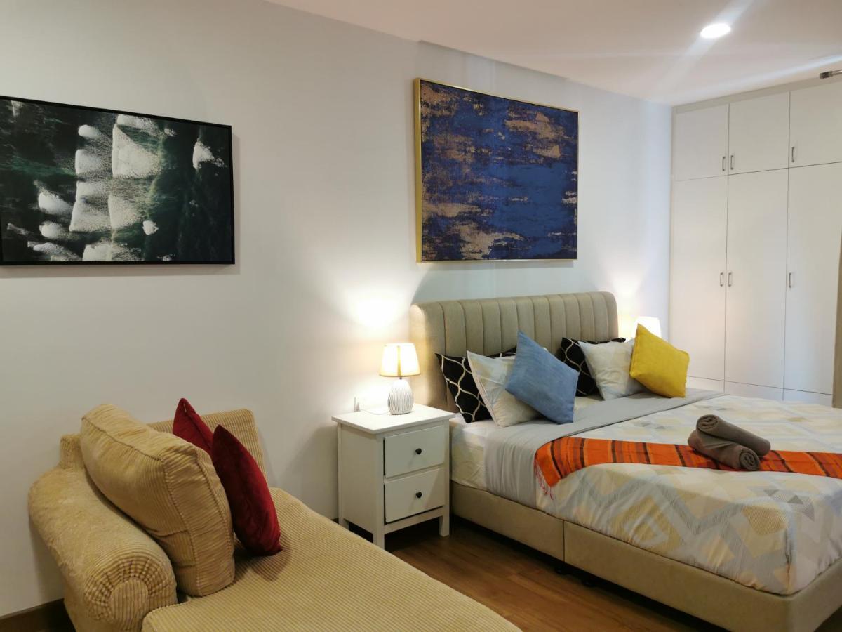 Apple Home 2 At Menara Simfoni, King Size Bed, Cheras, Nexflix, Wifi, Parking Seri Kembangan Buitenkant foto